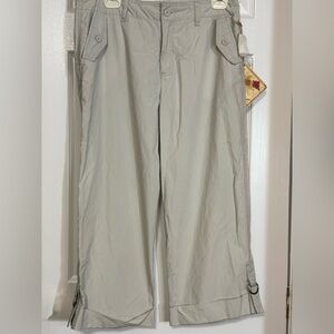 Caribbean Joe Khaki Capri Pants Size 10 Women’s Casual Travel Utility